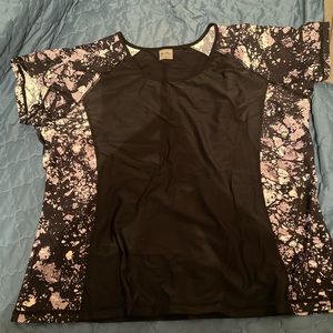 Modli loose fit Adele swim top